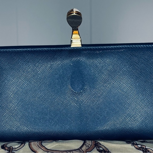 Gucci Navy Blue Leather Long Wallet with Clasp - Picture 3 of 9